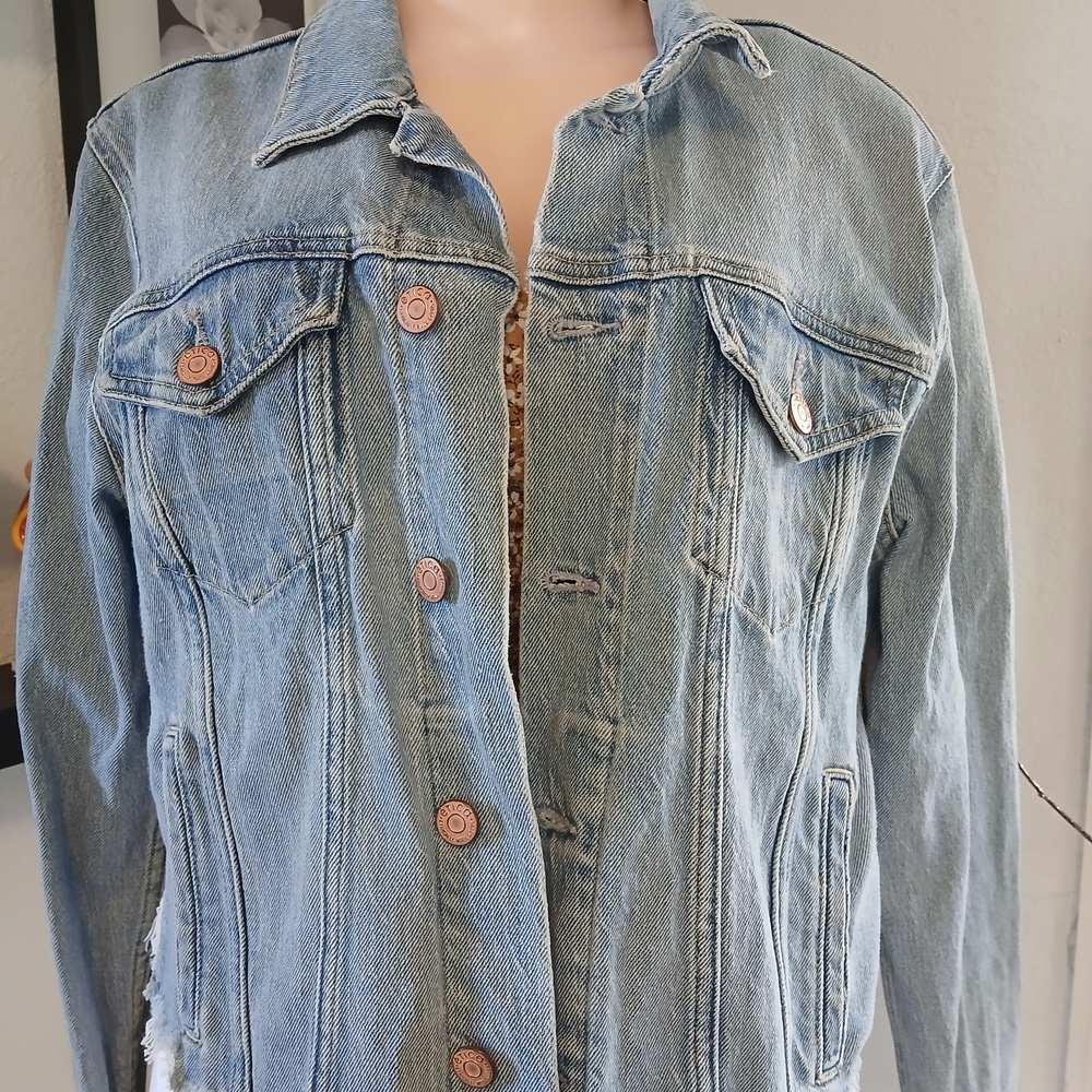Eesome Light Blue Denim Jacket with Copper Accents - Picture 3 of 9